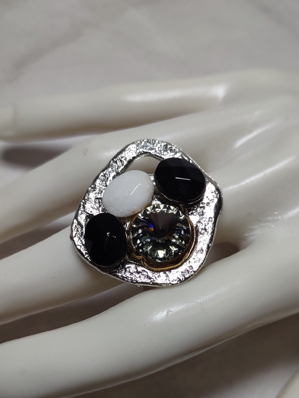 J. Jansen Bold Mixed Media Adjustable Ring